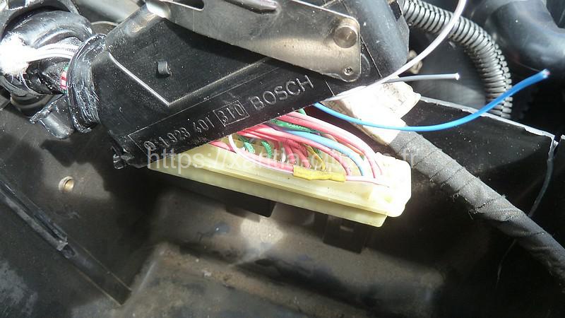 Montage d'un r�gulateur sur moteur 2.1TD Xantia-XM-406... Prise2